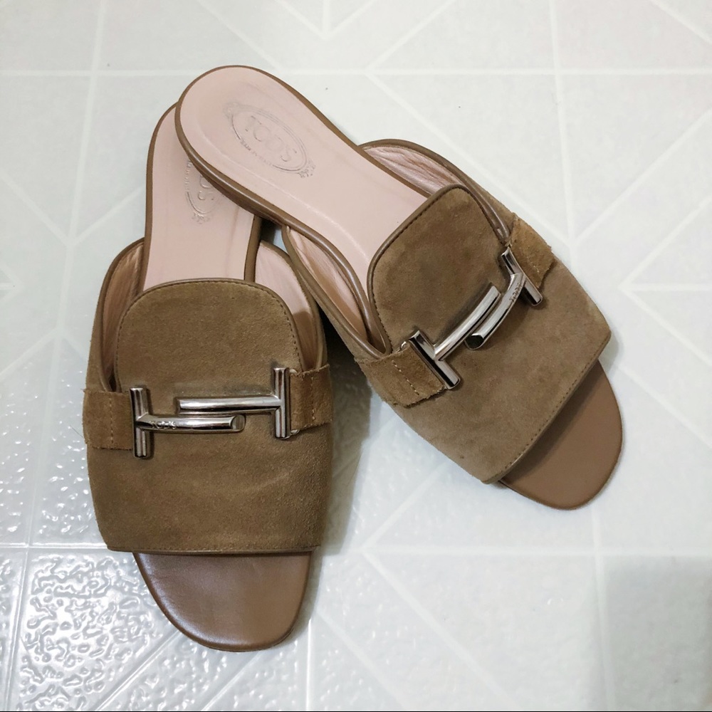 Tod’s Double T camel suede slipper EU37.5 US7